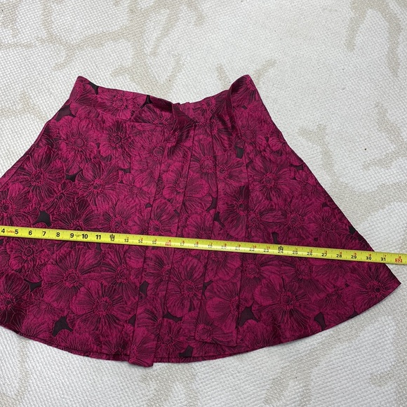 Qloxe strapless brocade top - Picture 13 of 17